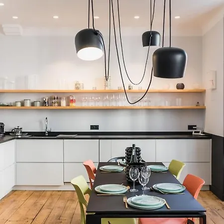 Spotlight Keyweek Stunning & Spacious In Heart Of Town Apartment Biarritz
